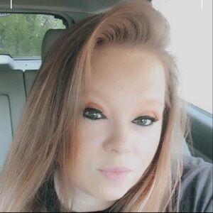 Meet your Posher, Candace